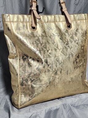 Michael Kors Pale Gold Metallic Jet Set Logo Embossed Tote Bag Shoulderbag Purse